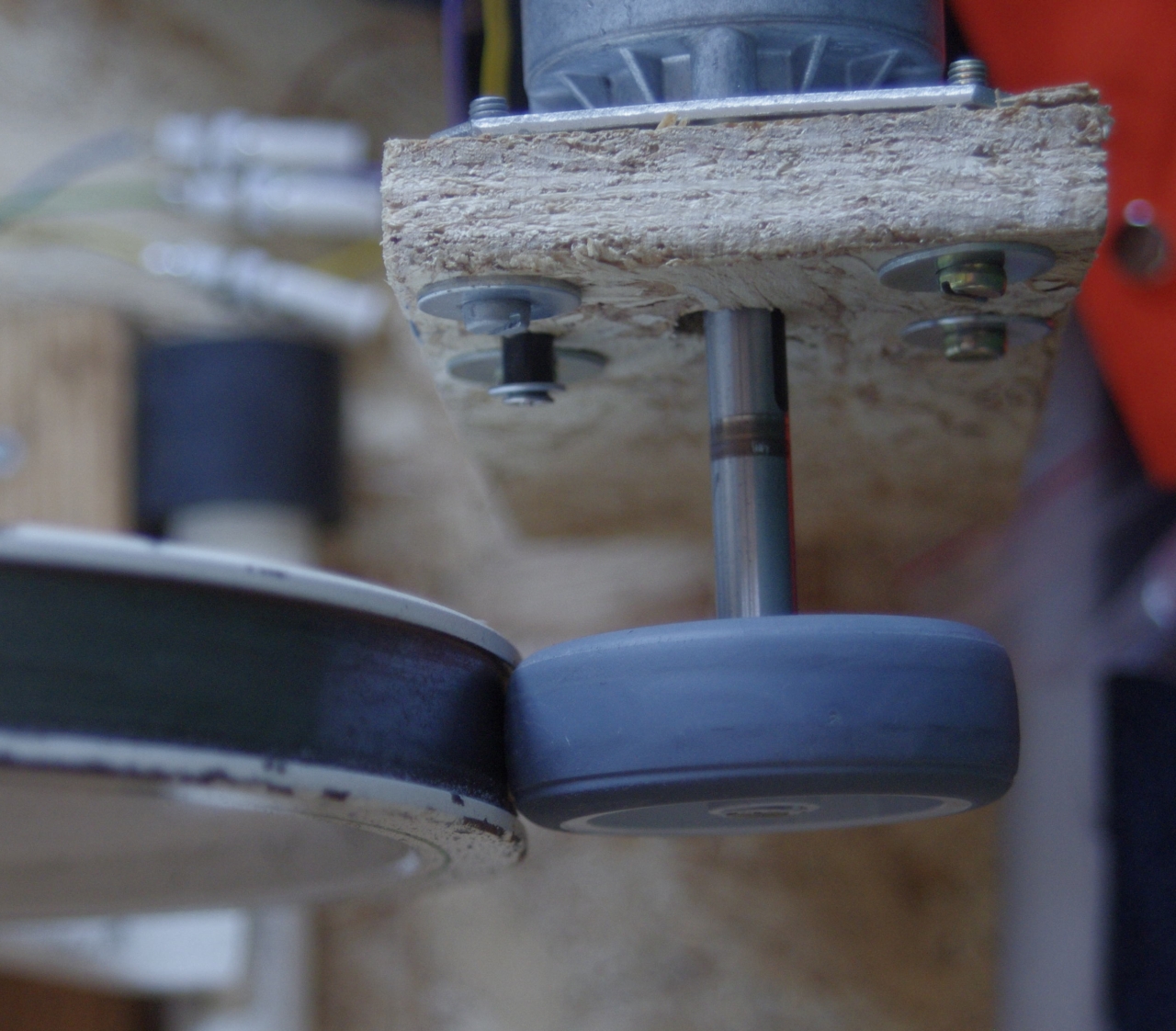 ../image/new_friction_wheel2.jpg