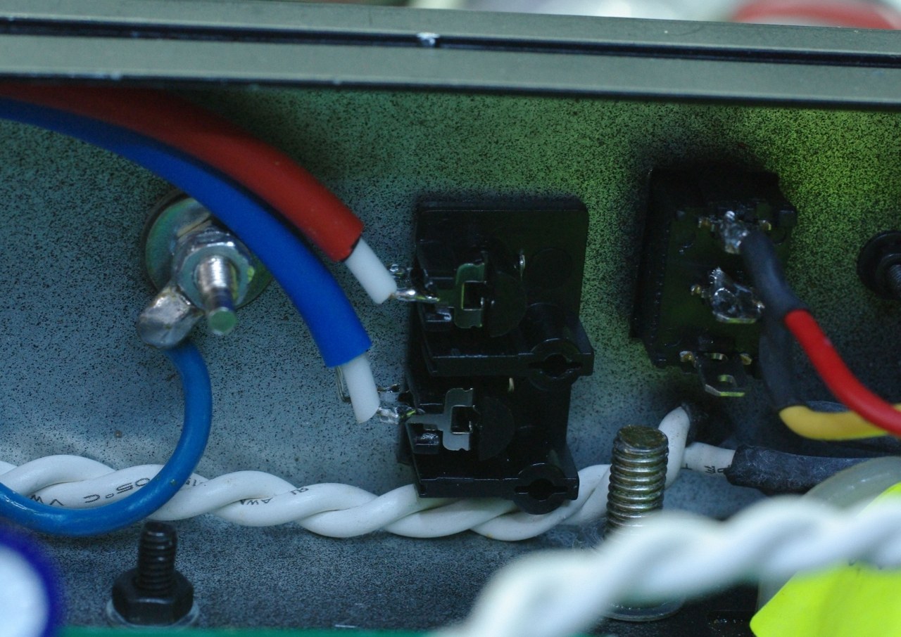 ../image/nu_input_rear.jpg